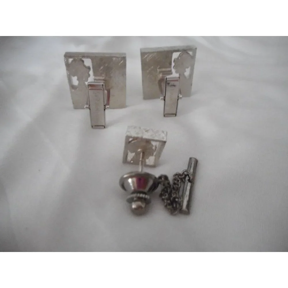 Vintage Sarah Coventry Silver Tone Roman Centurian Tie tack Cufflinks Cuff Links